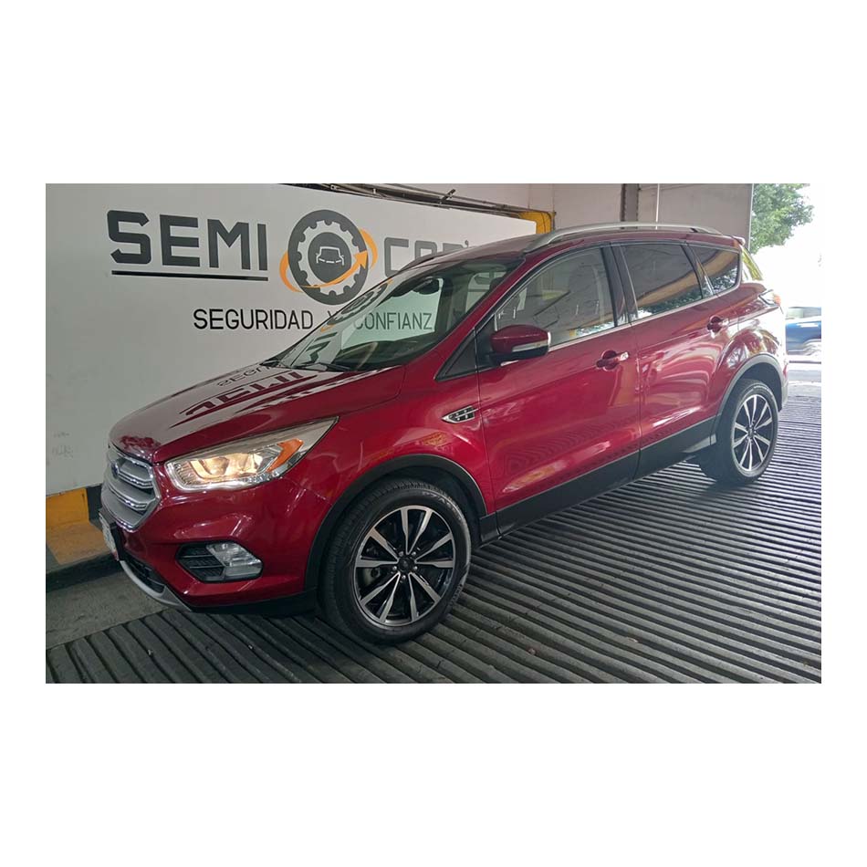 FORD ESCAPE TITANIUM AUT