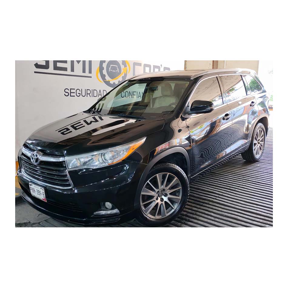 TOYOTA HIGHLANDER LIMITED AUT